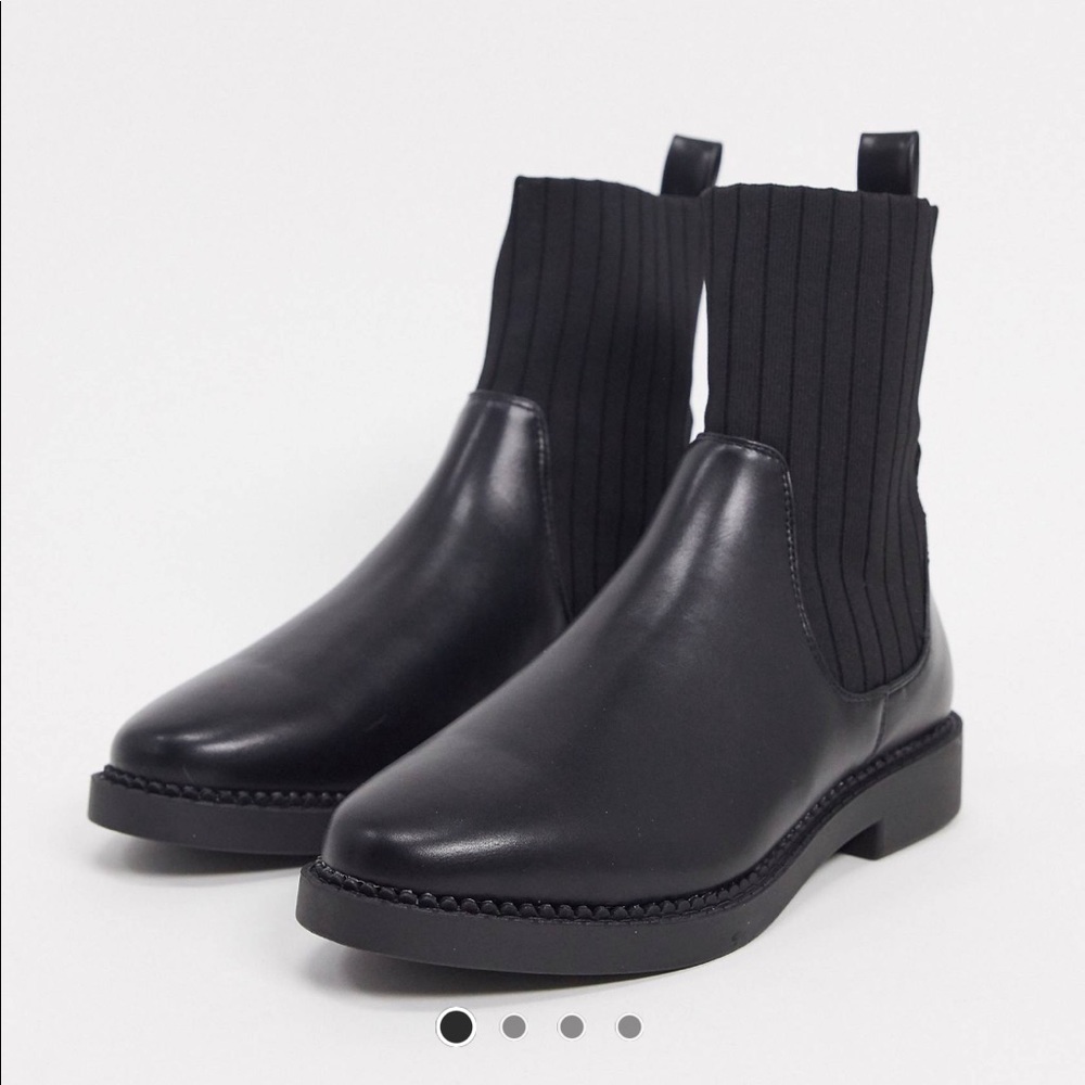 ASOS DESIGN Amanda Chunky Sock Bootie